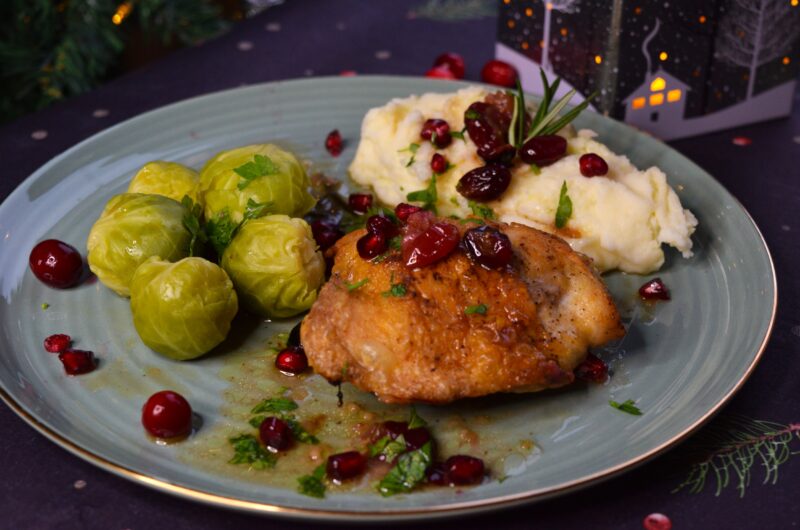 Chicken Thighs with Cranberries🎄