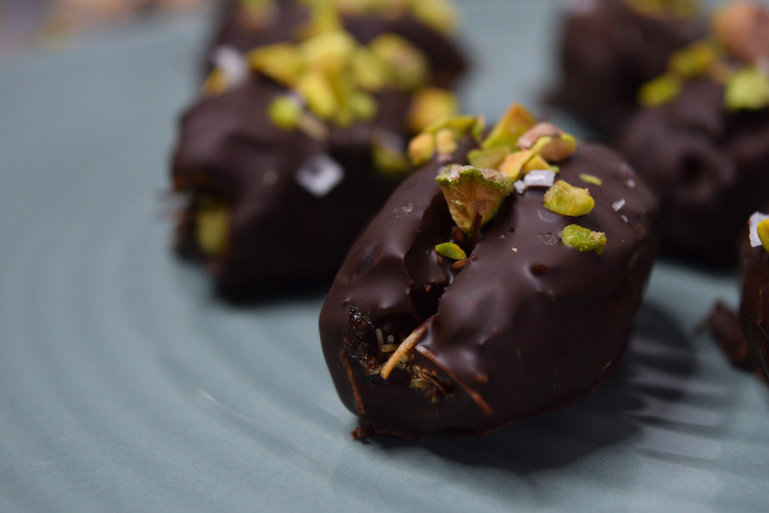 Dubai Chocolate Dates – A Healthier Twist on the Viral Indulgence 🍫🌴